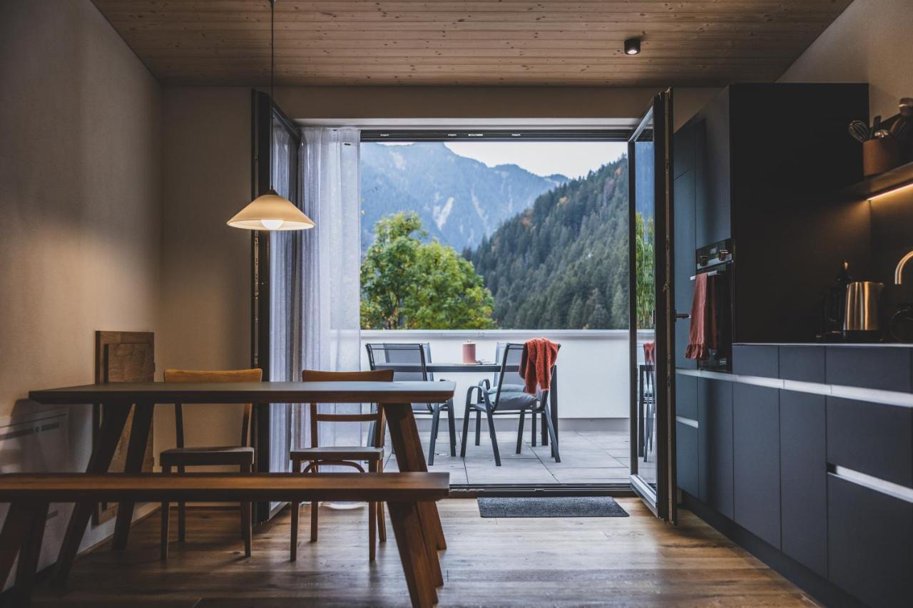 Tante Anna - Retreats Mit Weitblick Aparthotel Sankt Gallenkirch Exterior photo